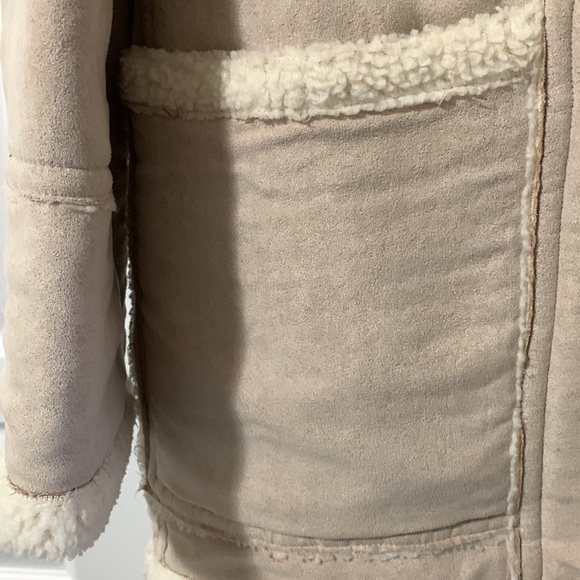 DKNY Winter Jacket - Picture 4 of 7